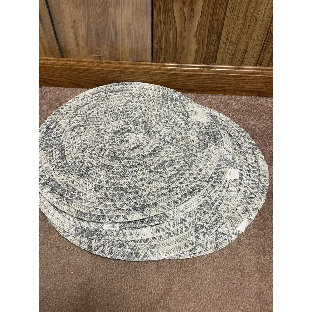 Pier One Imports Round Woven Mesa Napperon Colorful Blue Gray Placemats Set of 6